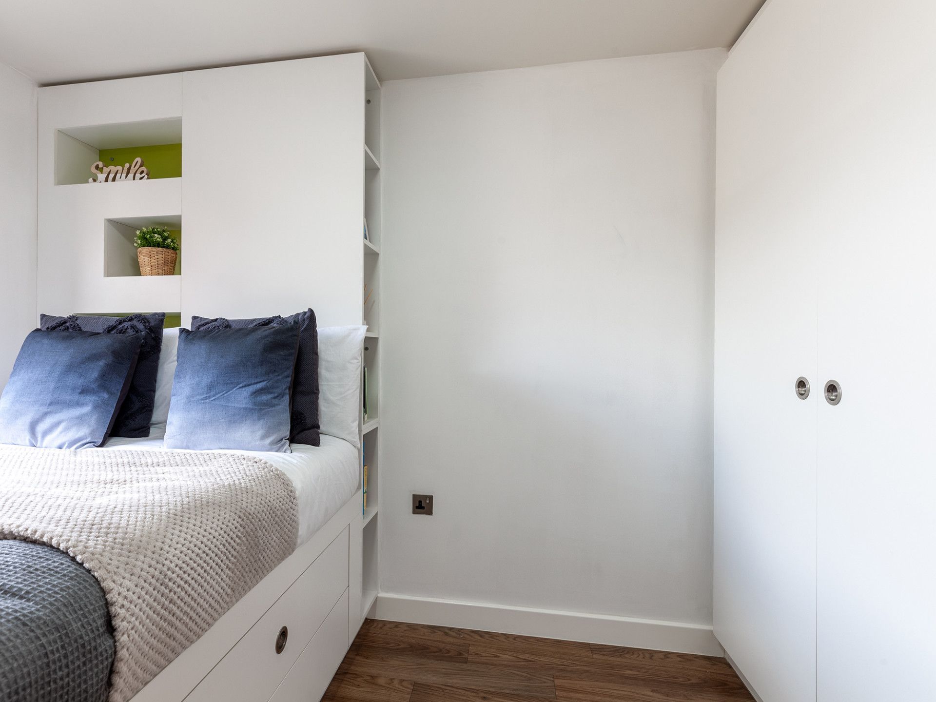 Ensuite Ground Floor